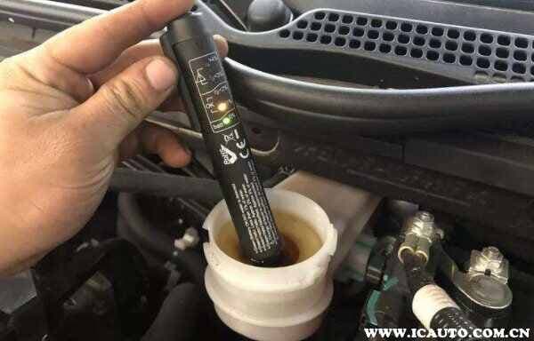 刹车油含水率3%要换吗