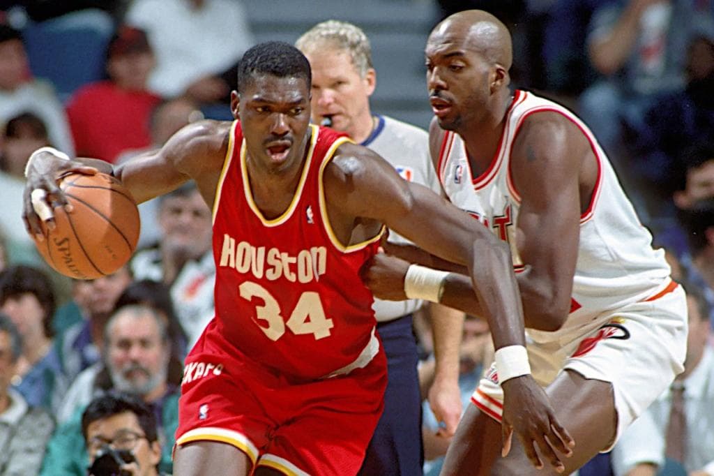 NBA历史中锋排名：贾巴尔登顶，奥尼尔仅列第四