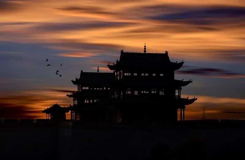 【悦读】唐•李白《秋夕旅怀》赏析及同步练习
