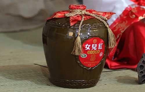 女儿红是什么酒？女儿红的全面解析