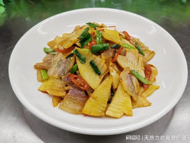 春笋炒腊肉三步去涩技巧，鲜嫩不翻车秘诀公开
