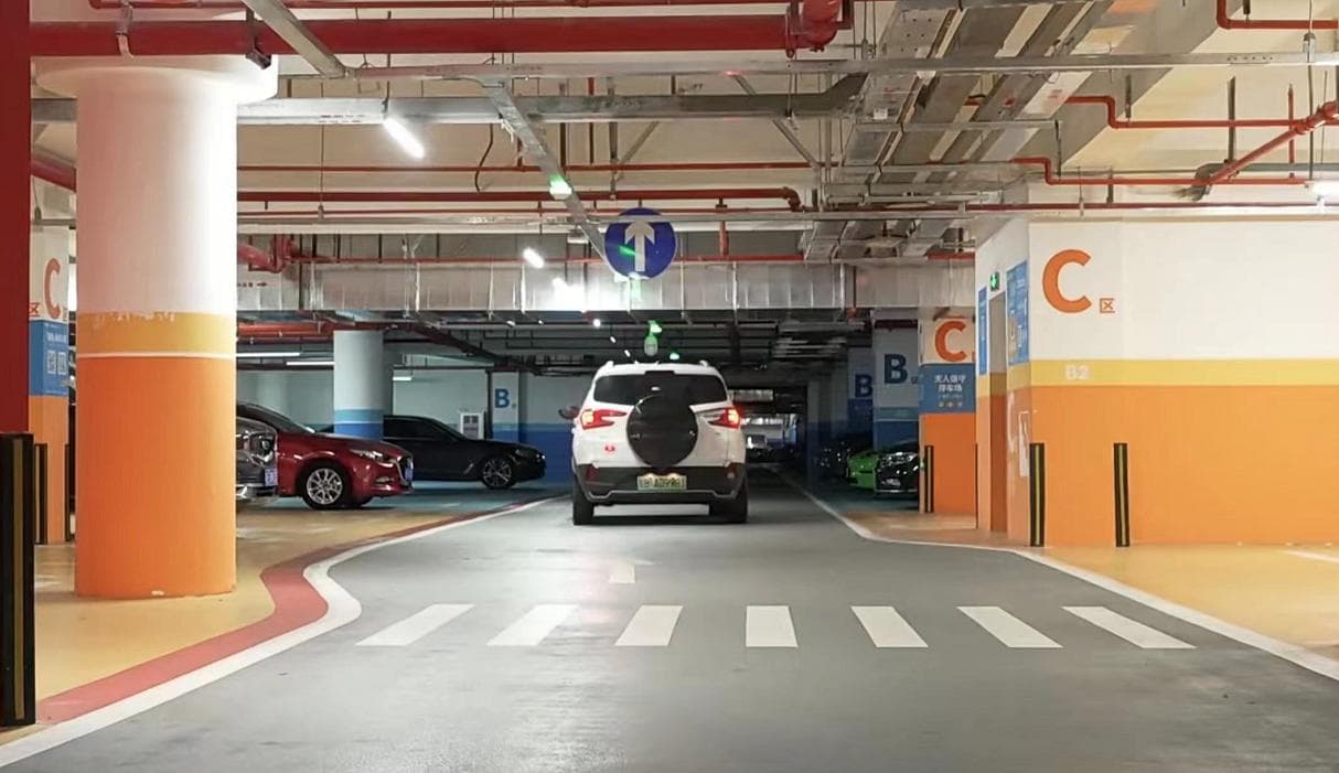 停车场车位引导系统是什么？有哪些作用？