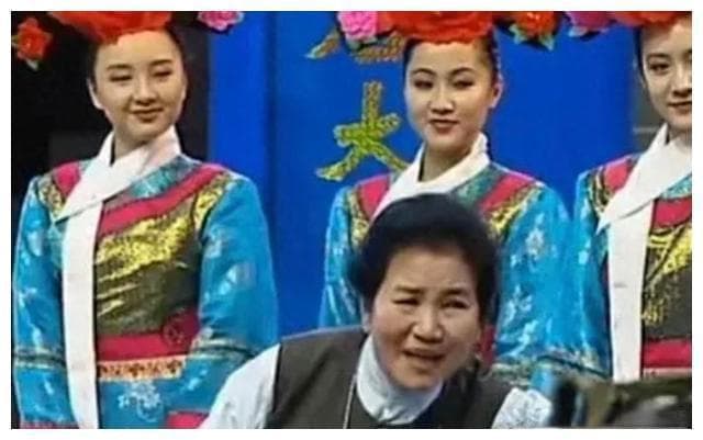 赵丽蓉：23年后，她依然是那个让人又笑又哭的喜剧女王