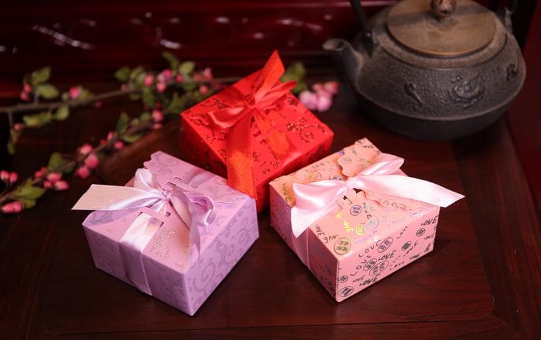 十类新疆特色礼品有哪些 新疆人送礼物送什么
