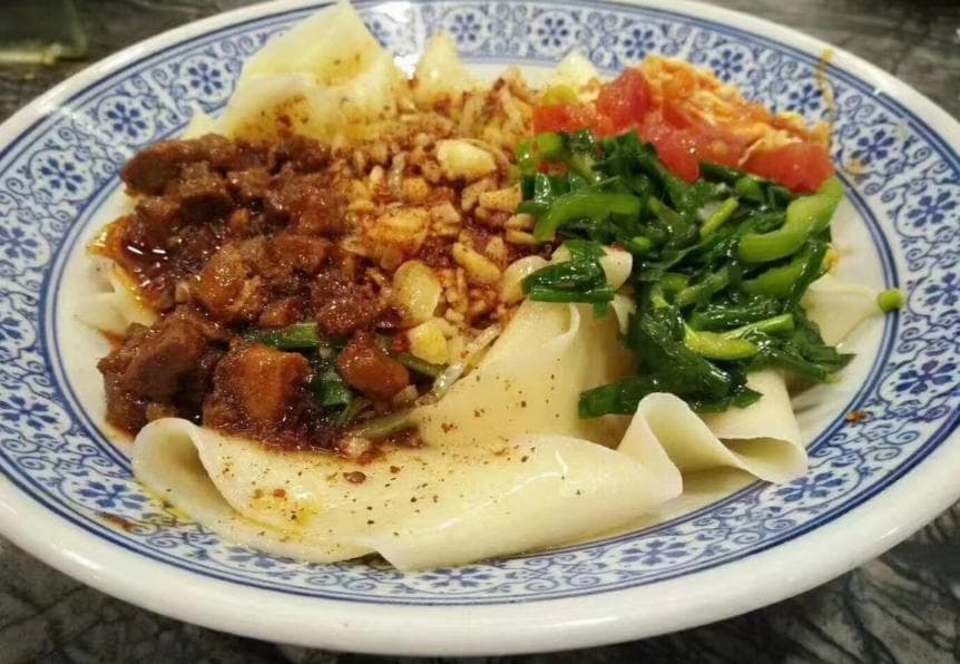 回民街美食攻略，回民街美食探秘
