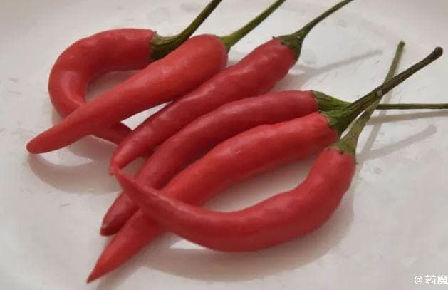 远离痘痘，从科学饮食开始：全面解析痤疮与饮食习惯的关系