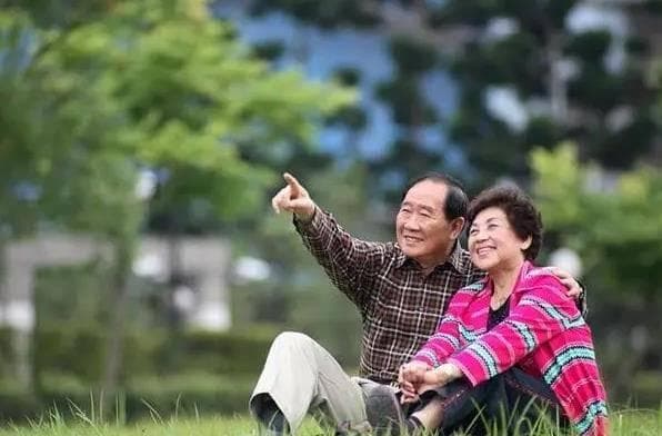 中老年人跑步指南：做好准备，量力而行