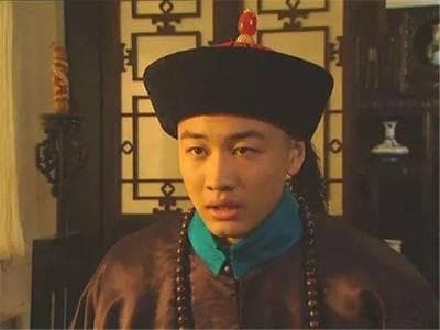 《甄嬛传》皇后押宝三阿哥上位：清朝皇室继位纷争中的致命误判
