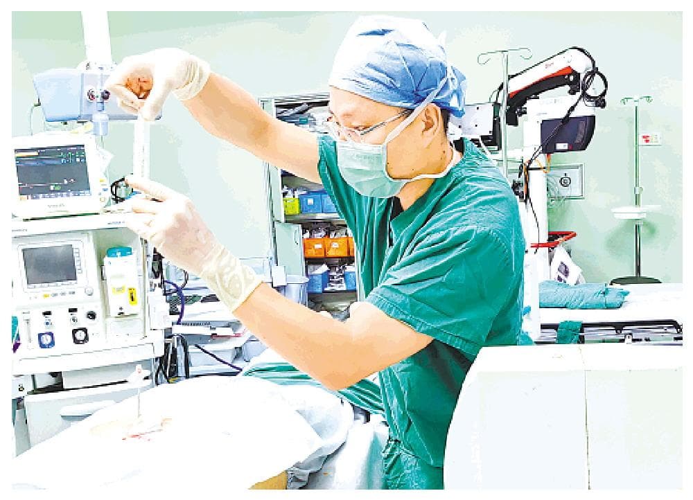 阿叔复杂骨转移瘤 多科团队成功救治