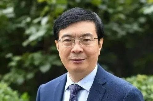 多位代表委员关注宠物管理：从生物安全到立法保护