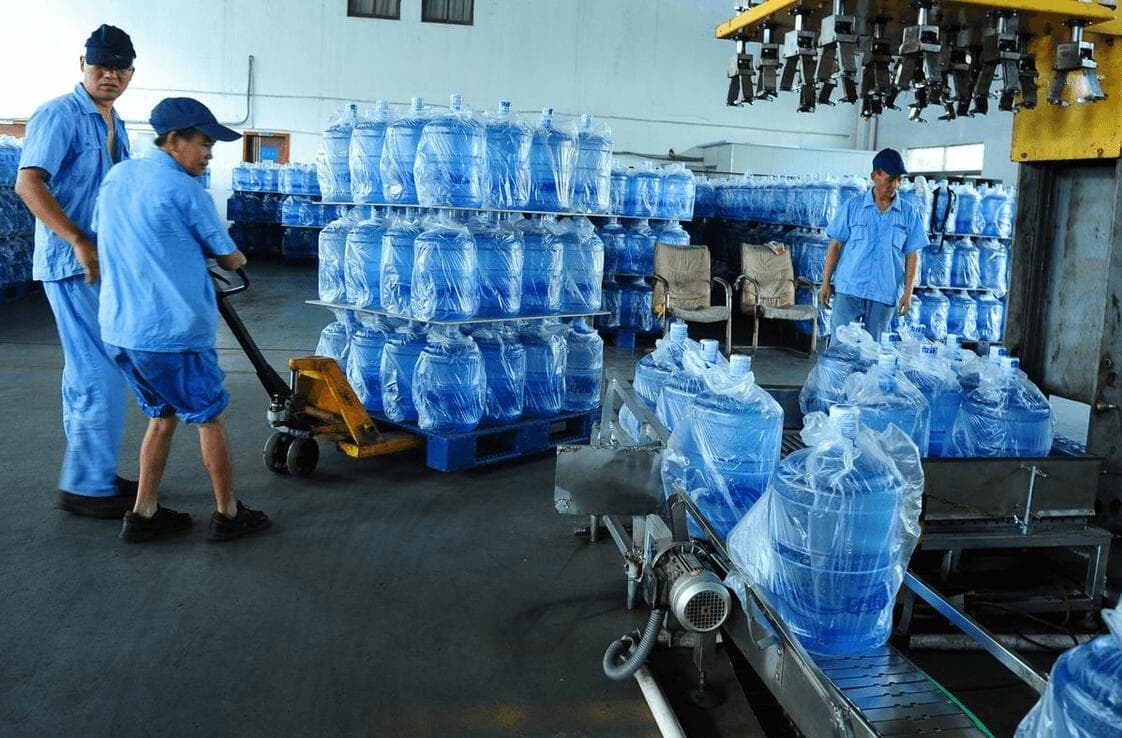 家里装净水器和桶装水哪个比较好？