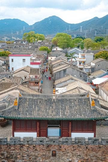 大鹏所城：明清海防重镇的历史与文化