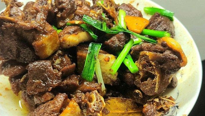 啤酒鸭：传统名菜的美味制作方法