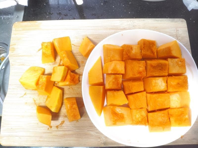 蒸南瓜(简单，需要椰浆)