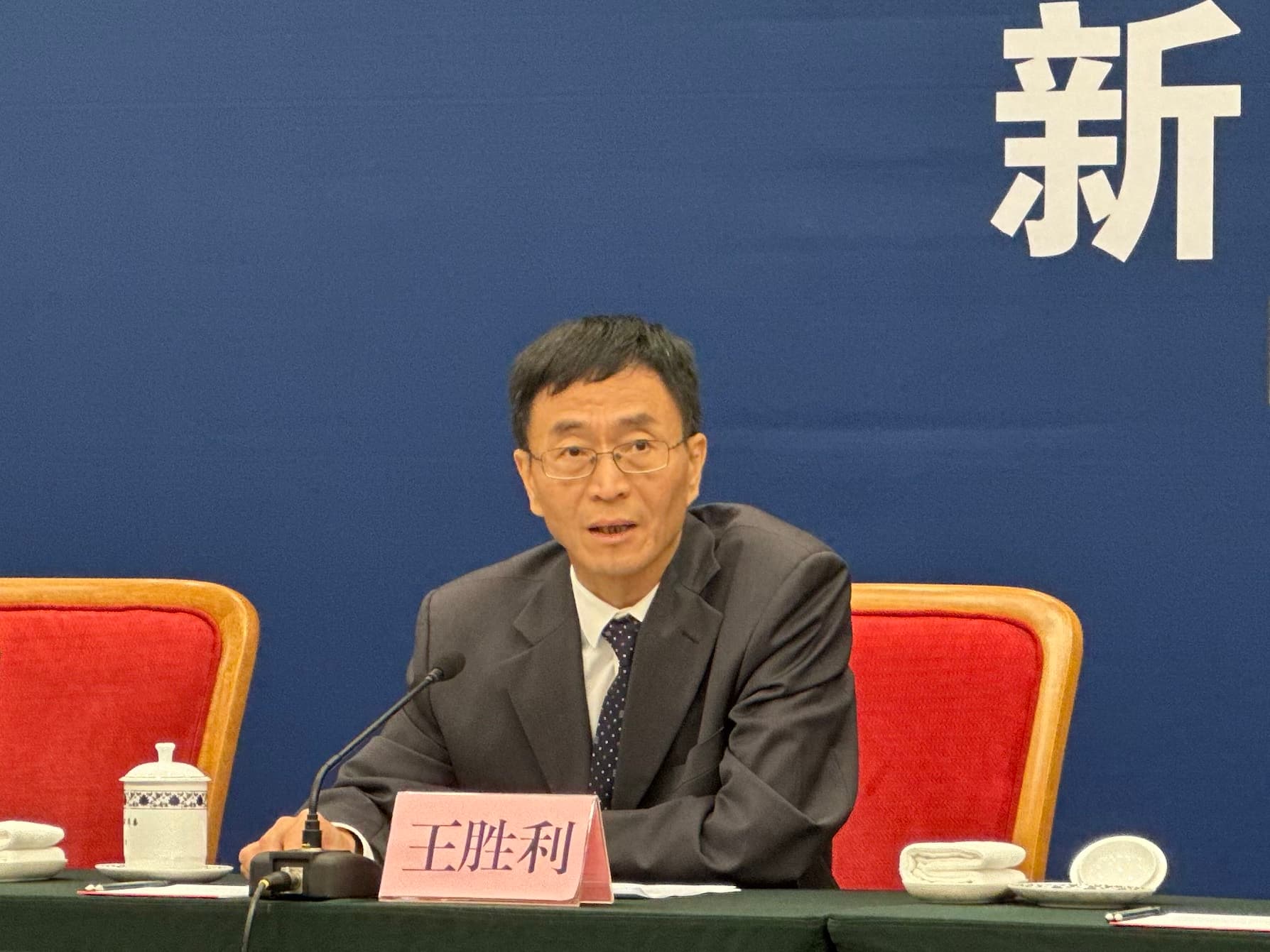 市场监管总局：加大监督抽查和检查力度，保障消费品质量安全
