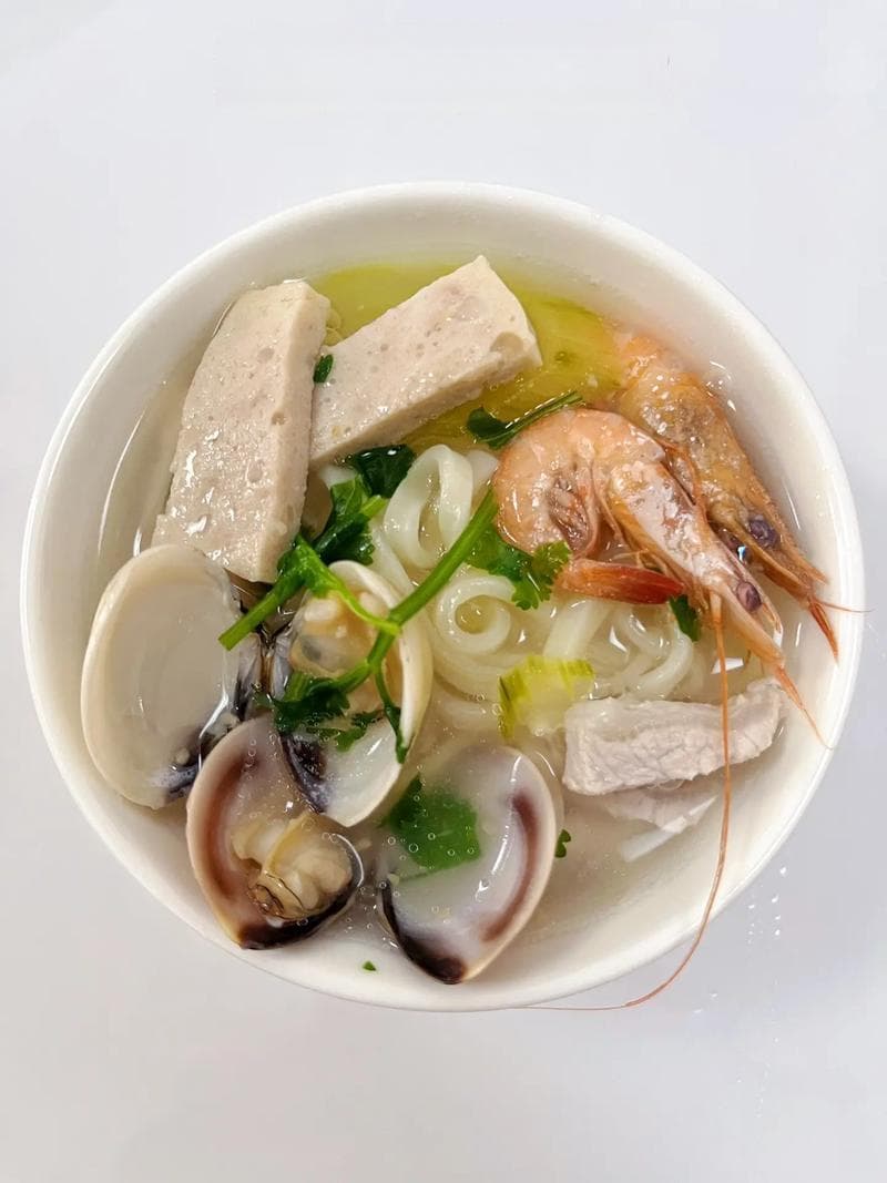 海鲜线面的做法,海鲜线面怎么煮