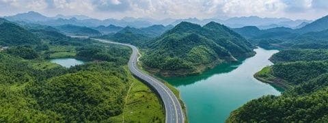 沿318国道的11天自驾路线：探索西藏自然风光与文化