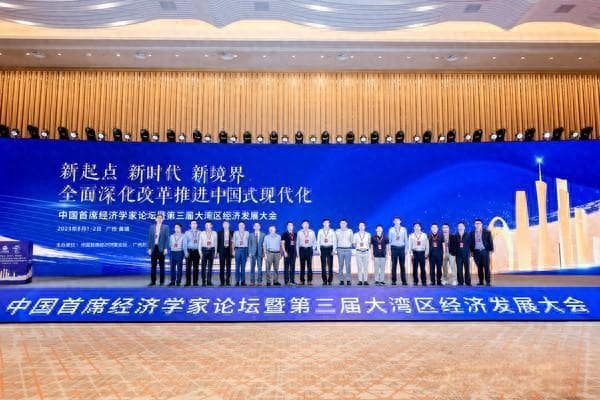 刺激消费，全民“发钱”这招可行吗？