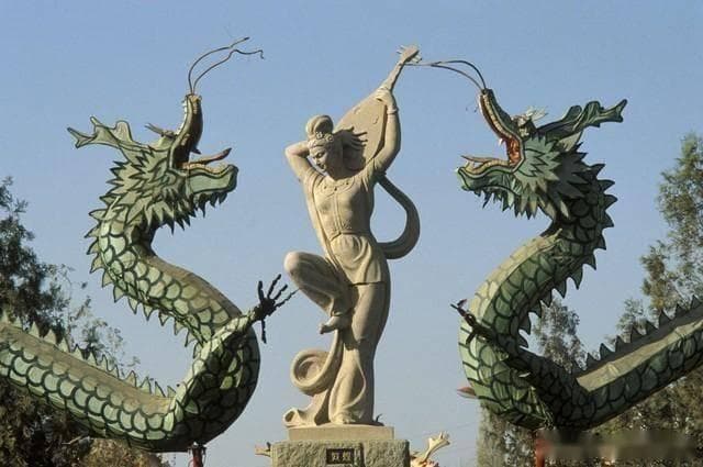 福建最长寿老人林蛇母的传奇人生：跨越三个世纪的百年风华