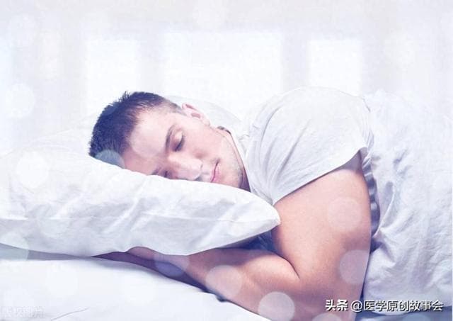 晚上几点睡觉最好？不是8点也不是11点！60岁以上的老人多留意