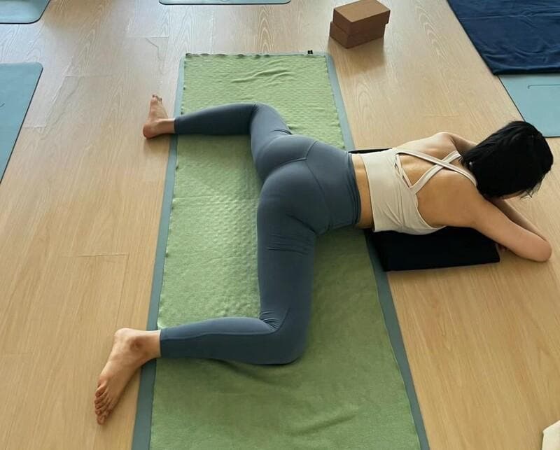 万能"青蛙趴"正确练法：让你越趴越瘦，帮助开髋瘦腿和提臀！