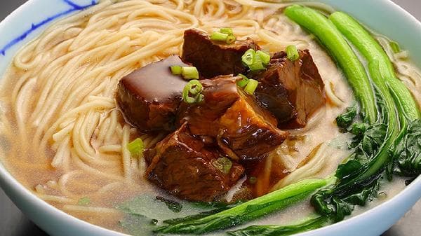 鼻腔内壁有凸起的一块肉？可能是这些原因