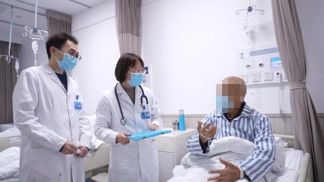 破解老年白血病治疗难题 80岁超高龄患者在重庆医科大学附属巴南医院重获新生