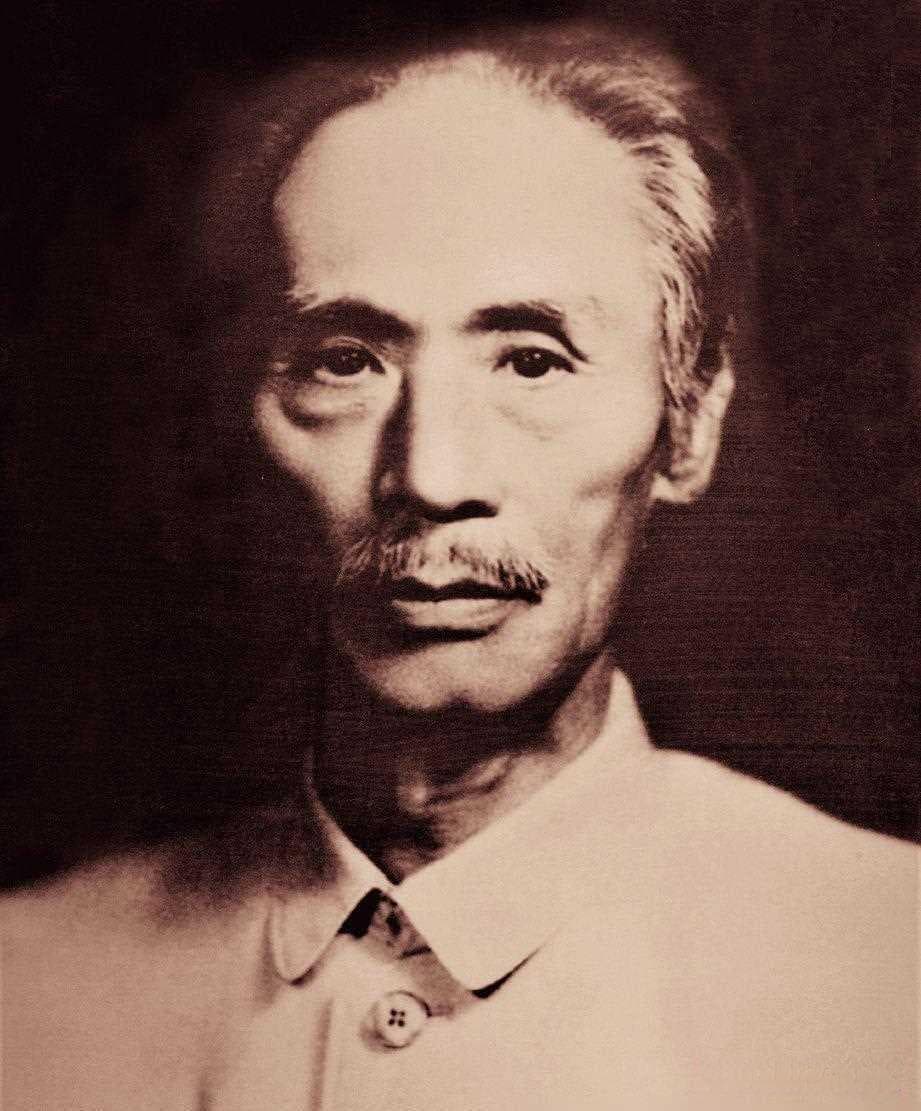 傅作义给毛泽东写信：你如果赢了，我就跟你！两年后，毛主席笑了