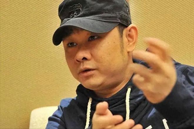 刀郎前妻杨娜公开道歉，网友炸锅：到底值不值得原谅？