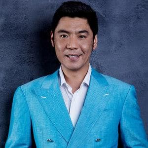 从《霸王别姬》到《精忠报国》，屠洪刚的中国风音乐之路