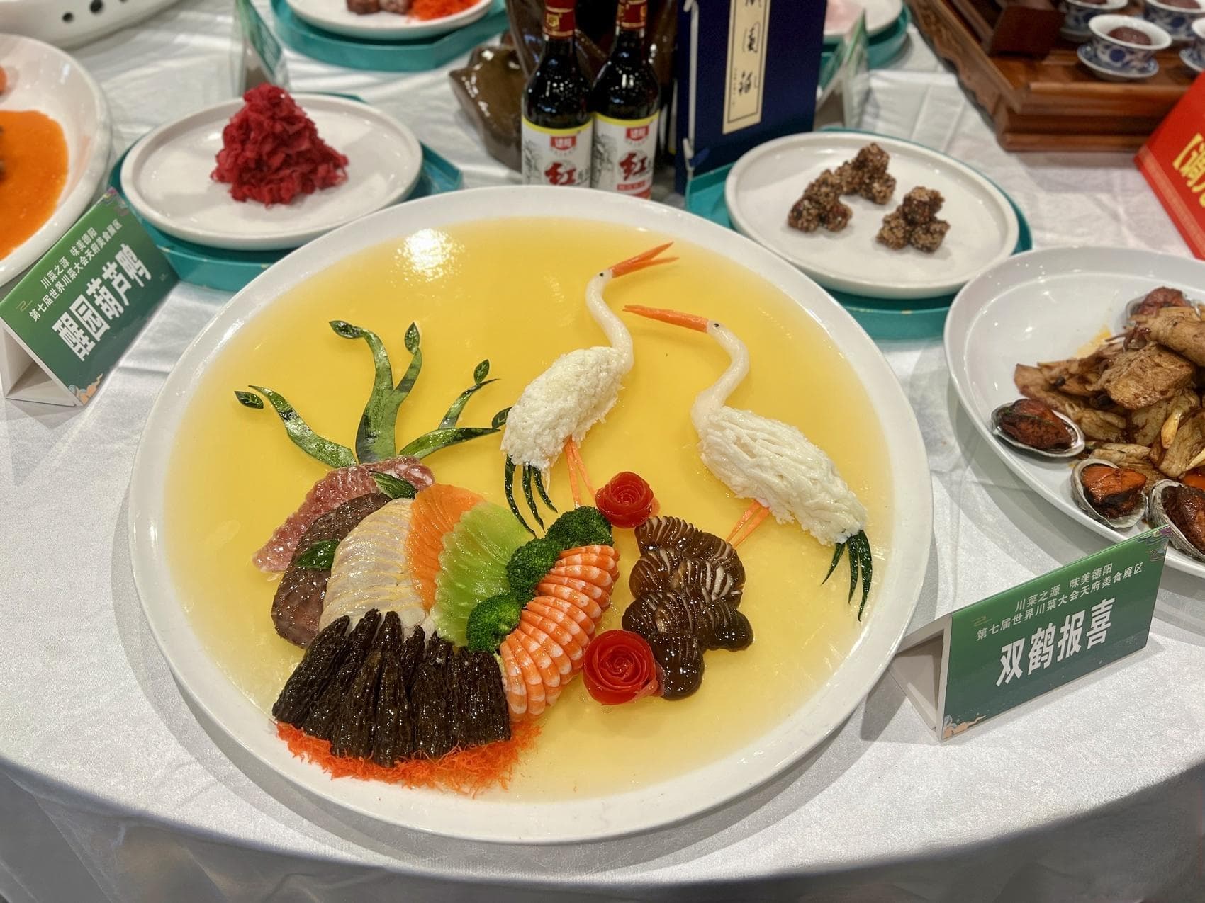 川菜馆海外达70万家，中餐国际化“排头兵”加速出海
