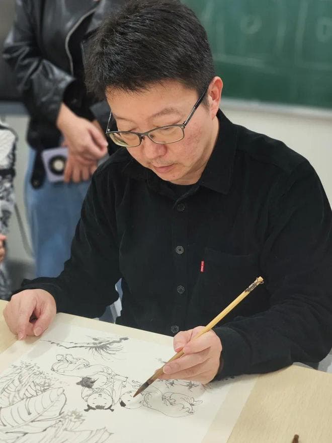 国美人｜洪万里《鲁智深》：连环画从古典题材向现实主义的转变