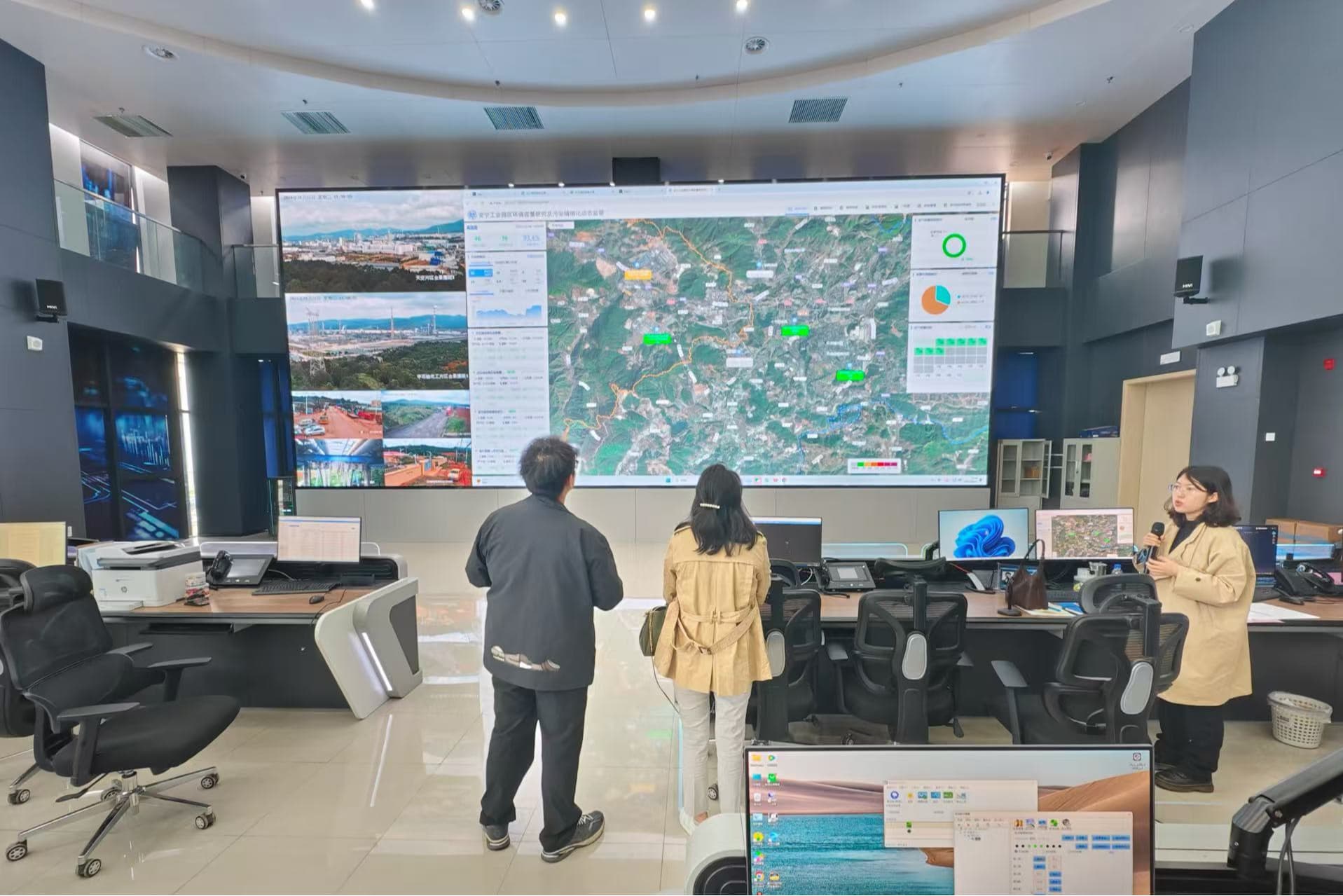 云南安宁蹚出老工业基地绿色转型新路