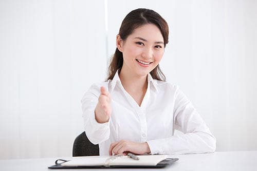 面试被问到你的优点和缺点时，该如何完美的回答