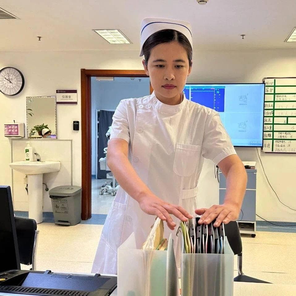 护士长，你们科室的紫外线灯用对了吗？