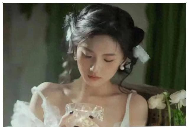 揭秘男性婚姻选择：母亲角色如何影响终身伴侣的选择？