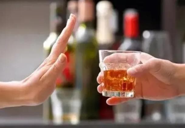 戒酒吃什么比较好？