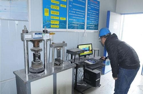 试验检测费用占总工程款的比例是多少？——详细解析