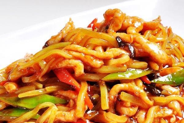 鱼香肉丝制作全攻略：从选材到出锅的15个关键步骤