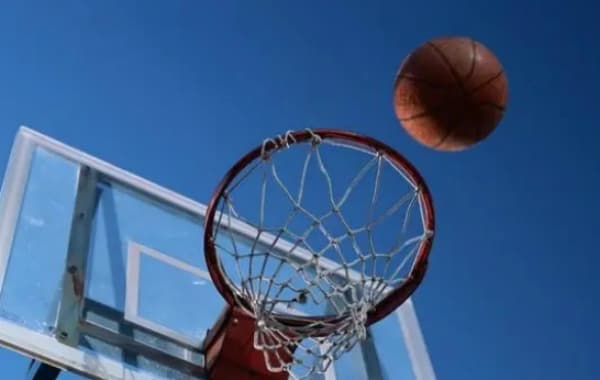 CBA常规赛 北京vs上海赛事前瞻分析