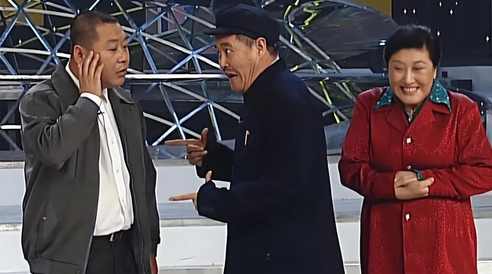 《火炬手》再登热搜：赵本山宋丹丹经典重现