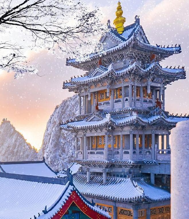 老君山和白云区哪个好玩，谁才是你的旅行天菜？