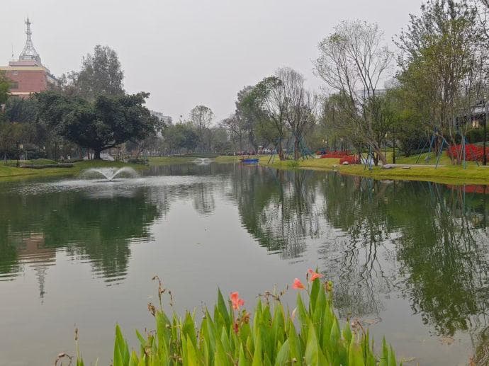 古诗中看古代成都的环境美