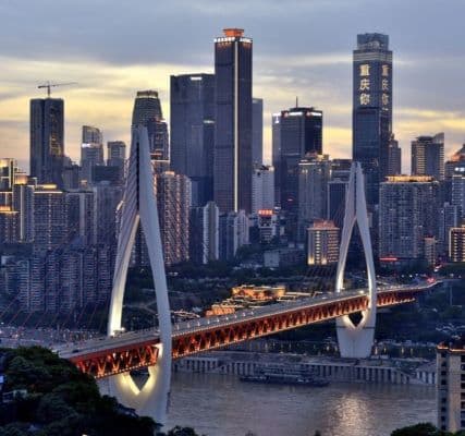 重庆：这座中国西南大都市如何崛起为历史、自然与现代魅力兼具的全球旅游中心