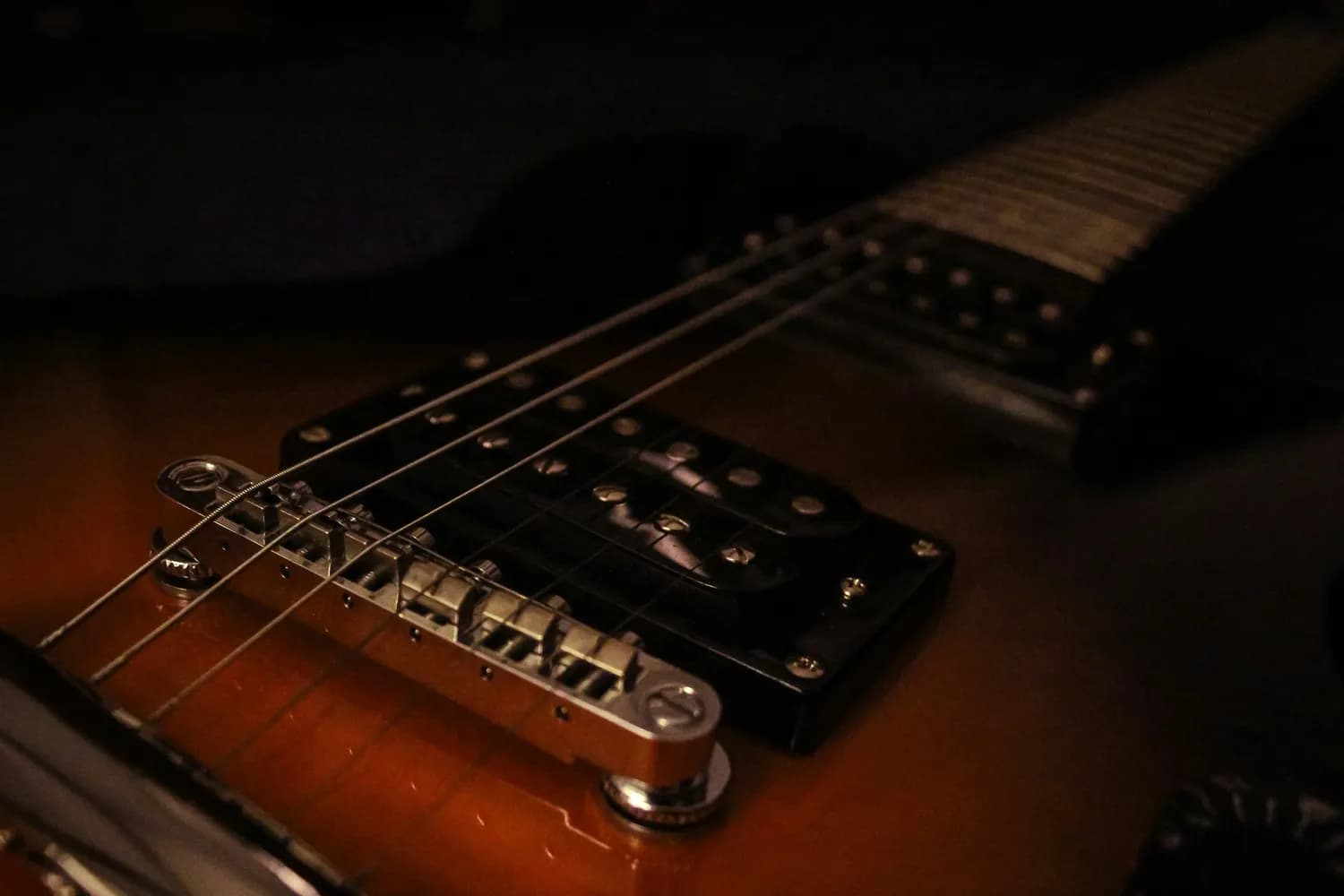 Fender & Gibson琴颈修复大挑战！