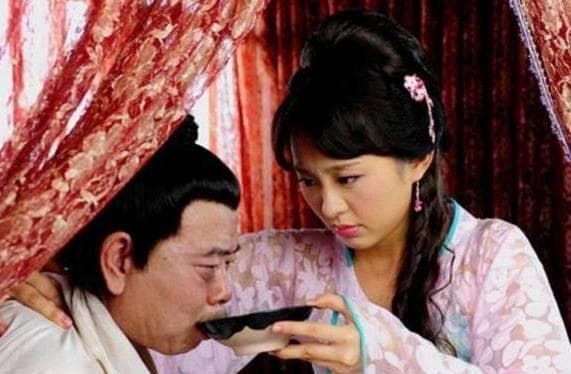 水浒中，武大郎被称为三寸丁、谷树皮，丁作何解？谷树又是啥？