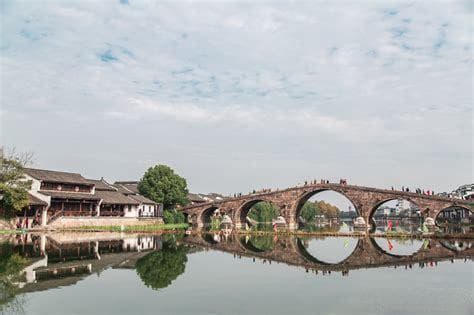 塘栖古镇：运河畔的江南第一镇，三大古迹诉说千年往事