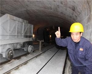 采矿效率提升的方法是什么？这些方法有哪些实施难点？