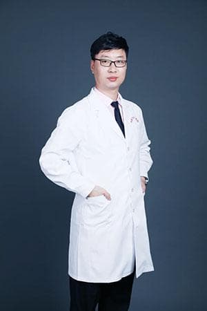 专家讲科普丨气胸：了解症状，守护呼吸健康