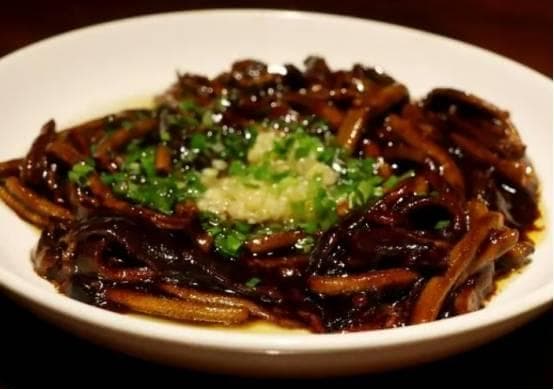 响油鳝丝制作秘籍：老上海经典美味的烹饪指南